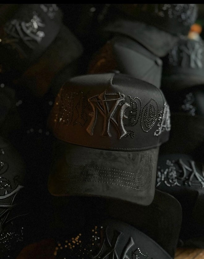 NY CRYSTALS 31 HATS